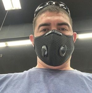 Meet your Posher, Ramiro